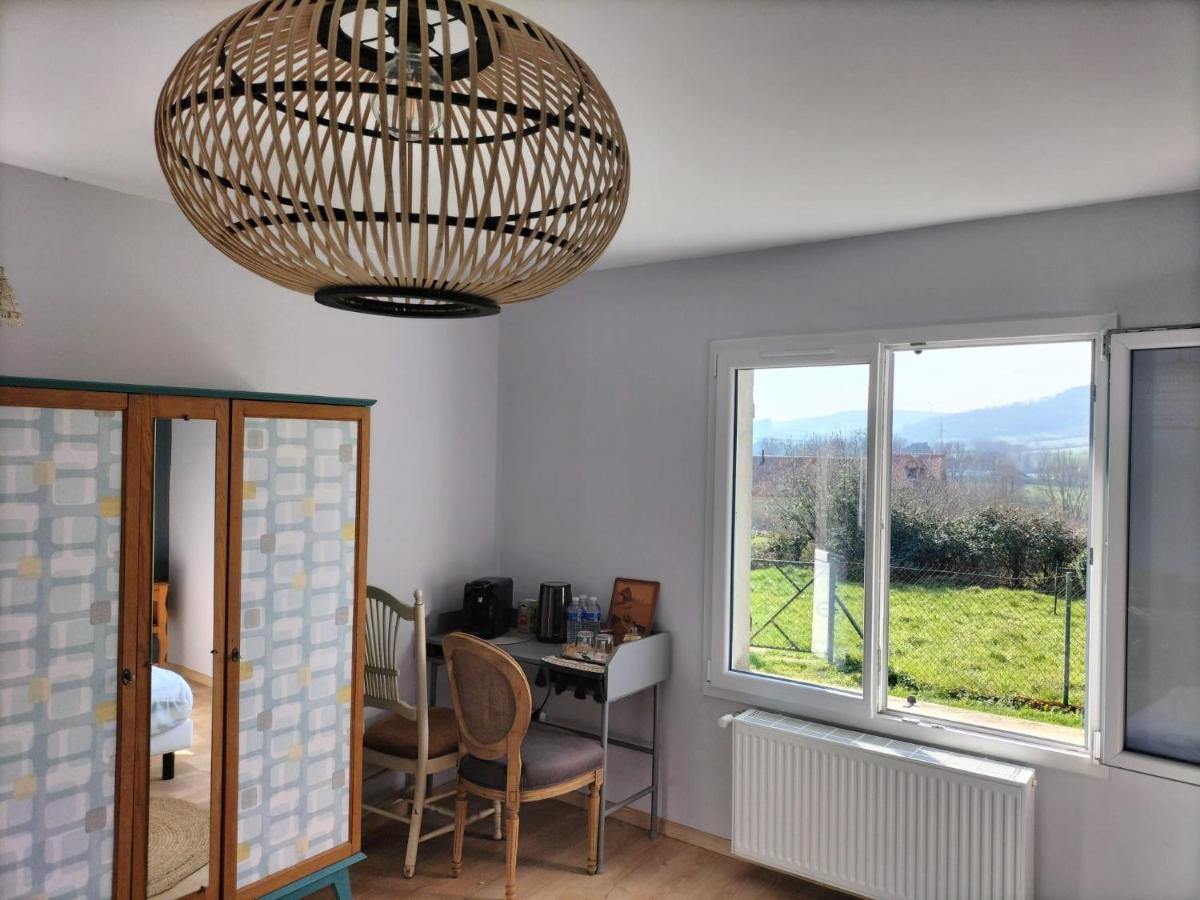 Agréable chambre meublée, vue sur la vallée de l'Auxois Villy-en-Auxois Extérieur photo